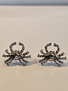 Silver Crab Stud Earrings